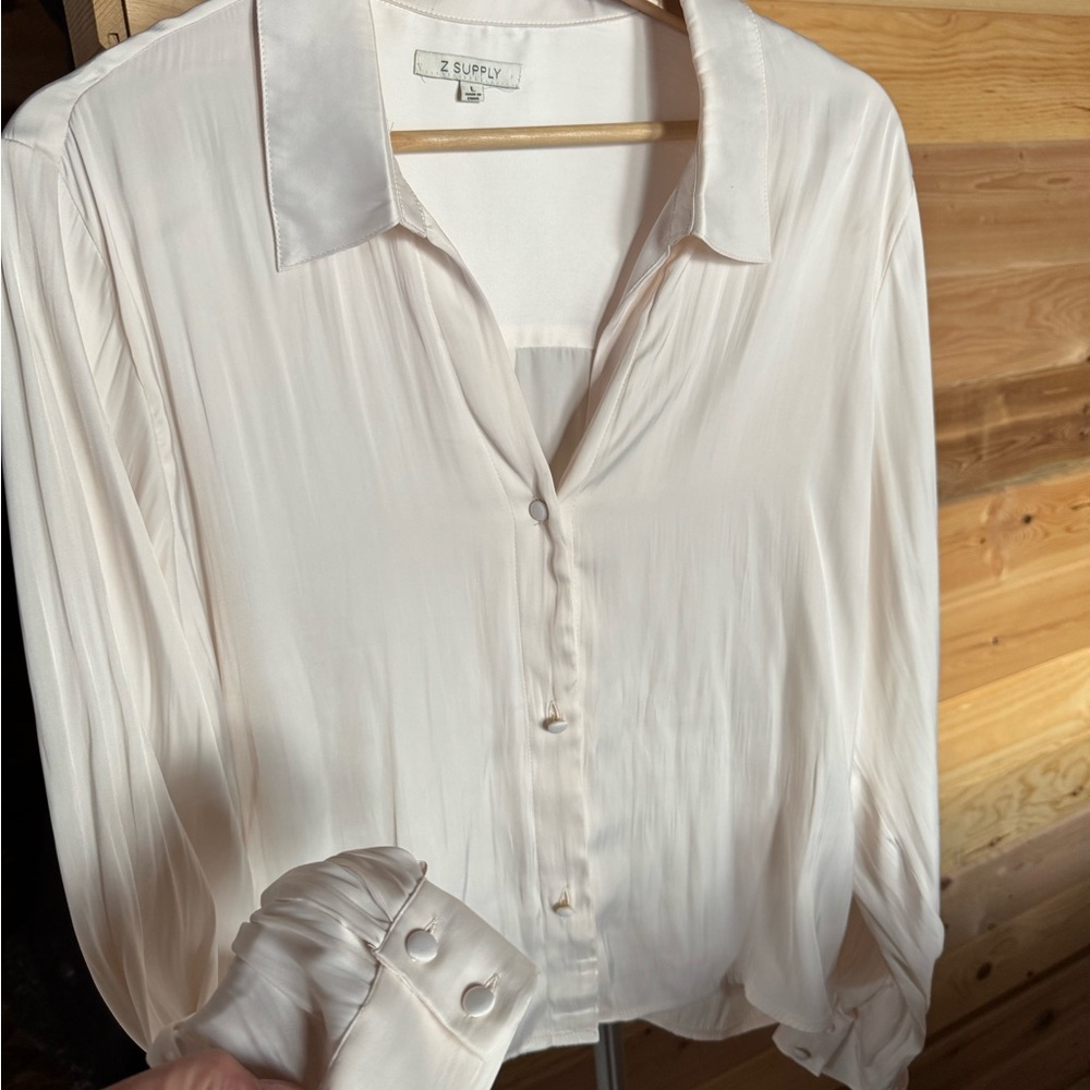 Z Supply Women's Cream Button Down Shirt